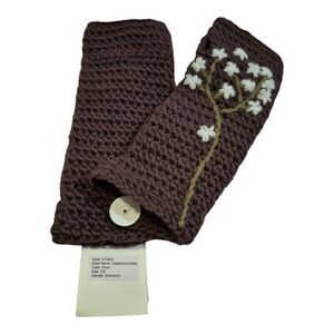 Sweet turns Campbella Floral Crochet Wristlets One Size NWT FINGERLESS GLOVES